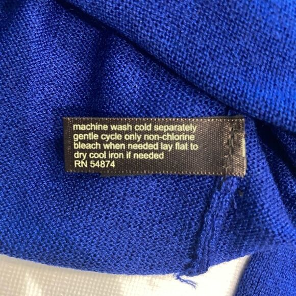 The Limited Wool Sweater - Picture 10 of 12